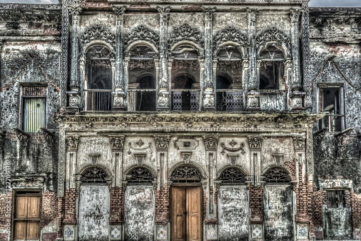 Old Capital Sonargaon Day-Tour from Dhaka City
