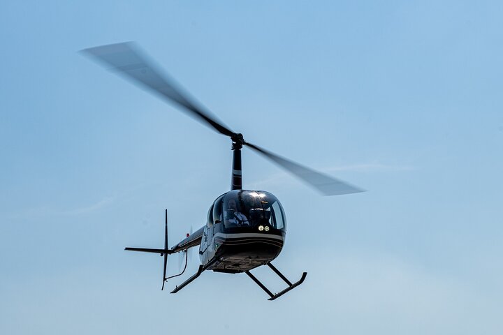 Private New York City Helicopter Tour for Couples from Westchester