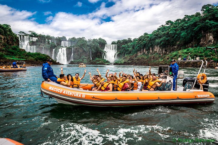 Private Tour: 2Day to Both Sides of Iguazu Falls