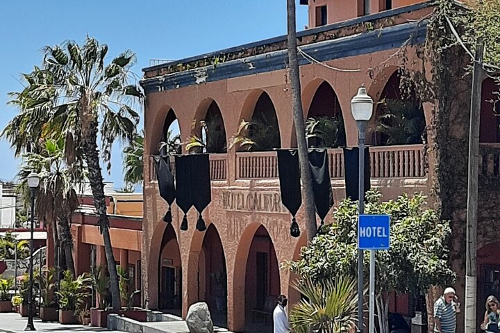 Todos Santos Private Transportation to Airport in Sanjose del Cabo