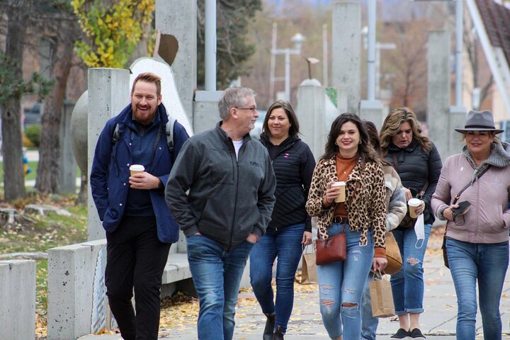 Kelowna: #1 Rated Walking Food Tour with 7 Tastings and 4 Drinks