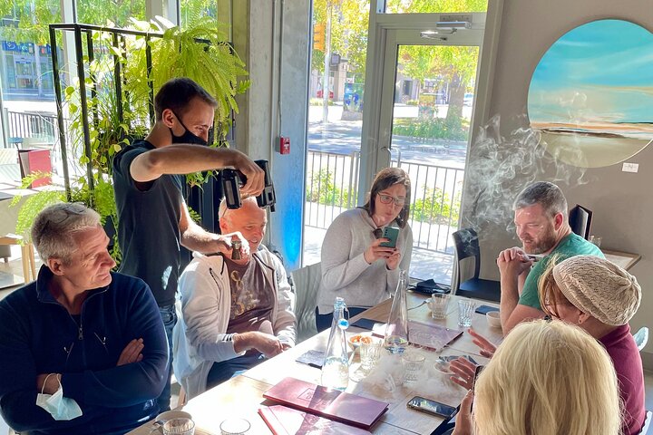 Kelowna: #1 Rated Walking Food Tour with 7 Tastings and 4 Drinks