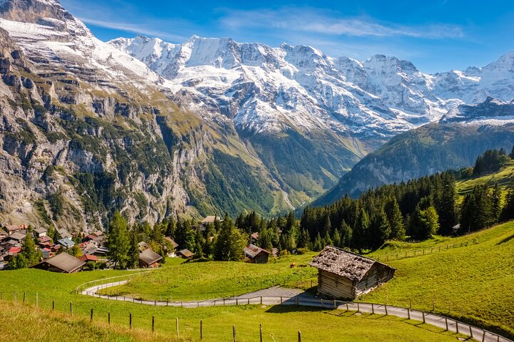 Lauterbrunnen-Mürren: Swiss Alps Small Group Tour from Interlaken