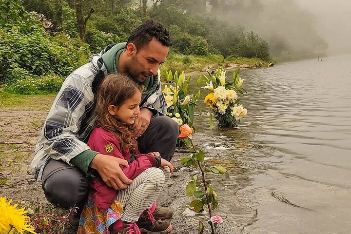 Private Hike to a Sacred Lagoon on a Crater Volcano - Full-Day Tour from Xela