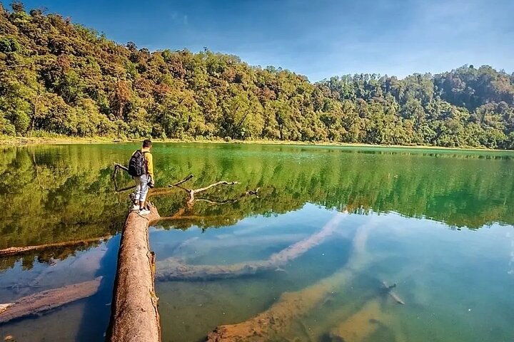 Private Hike to a Sacred Lagoon on a Crater Volcano - Full-Day Tour from Xela