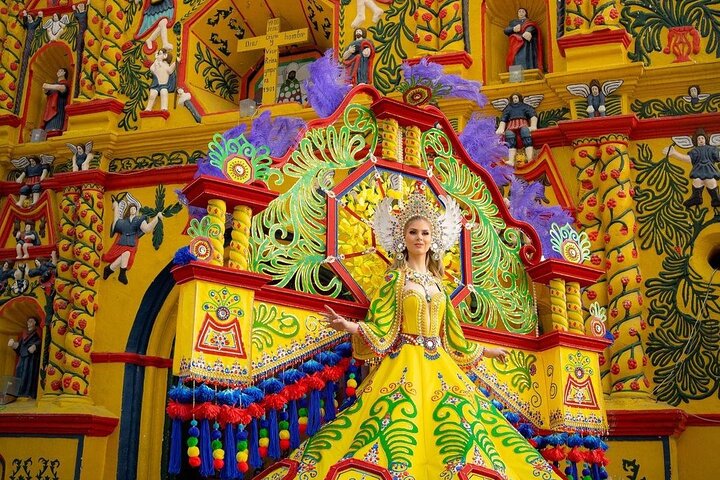 Iconic Yellow Church + Mayan Market + Small Town: Cultural Tour