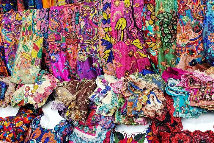 Iconic Yellow Church + Mayan Market + Small Town: Cultural Tour