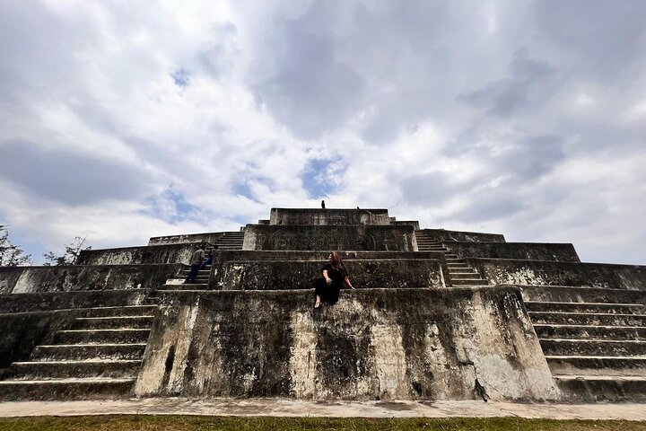 Tour to Zaculeu, an Ancient Mayan Kingdom + The Viewpoint of Dieguez Olaverri