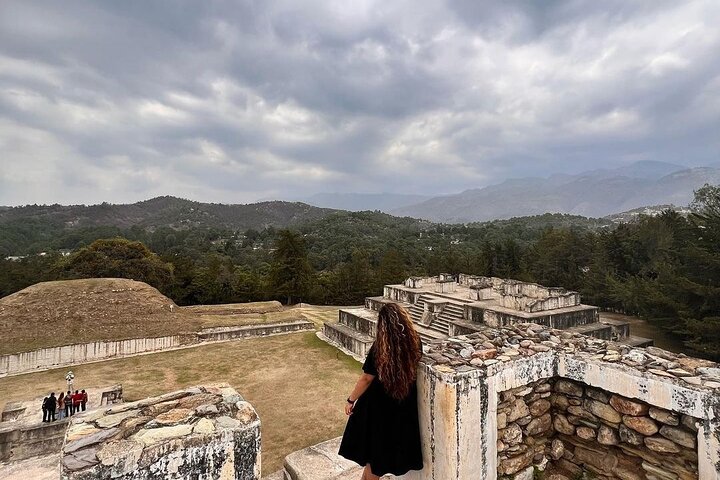 Tour to Zaculeu, an Ancient Mayan Kingdom + The Viewpoint of Dieguez Olaverri