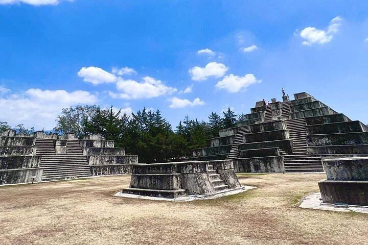 Tour to Zaculeu, an Ancient Mayan Kingdom + The Viewpoint of Dieguez Olaverri