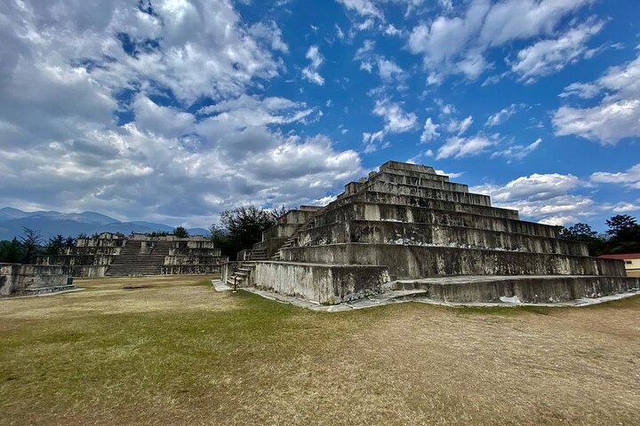 Tour to Zaculeu, an Ancient Mayan Kingdom + The Viewpoint of Dieguez Olaverri