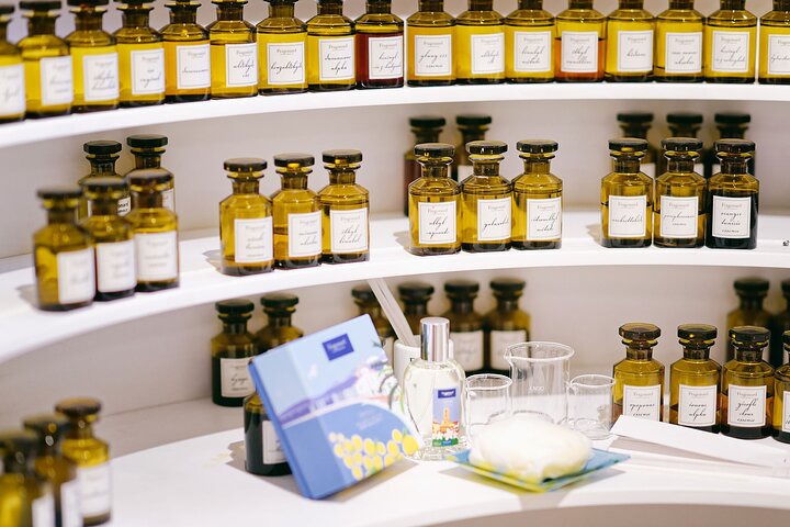 Perfume Making Class and Guided Visit of Fragonard in GRASSE