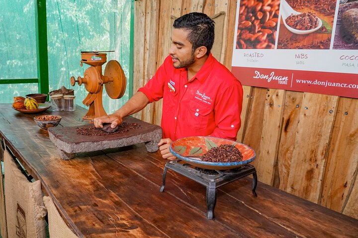 Coffee, Chocolate & Sugar Cane Tour (Regular)