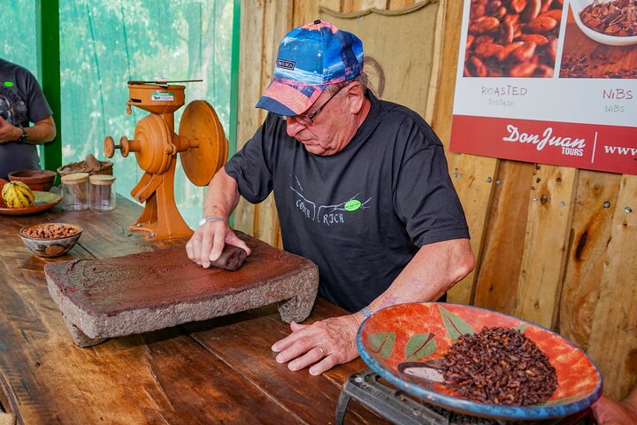 Coffee, Chocolate & Sugar Cane Tour (Regular)
