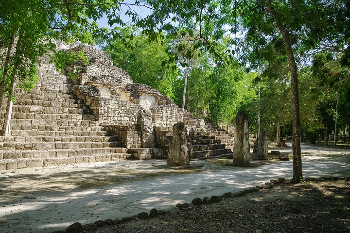 Full Day Excursion to Calakmul and Balamkú From Campeche