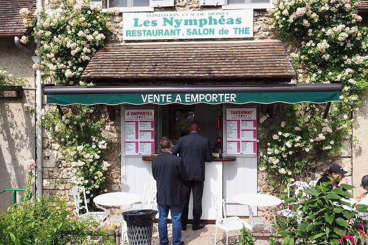 Guided tour Monet's house and gardens/small group