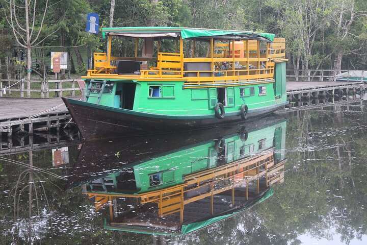 Orangutan Safari Kelotok Houseboat 3 Days 2 Nights Private