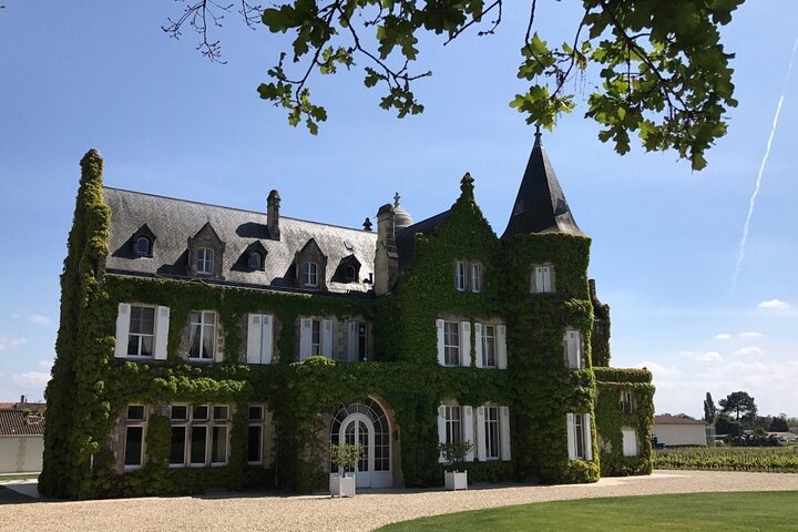 Medoc Region Wine Day Trip with Vineyard Visits & Tastings from Bordeaux