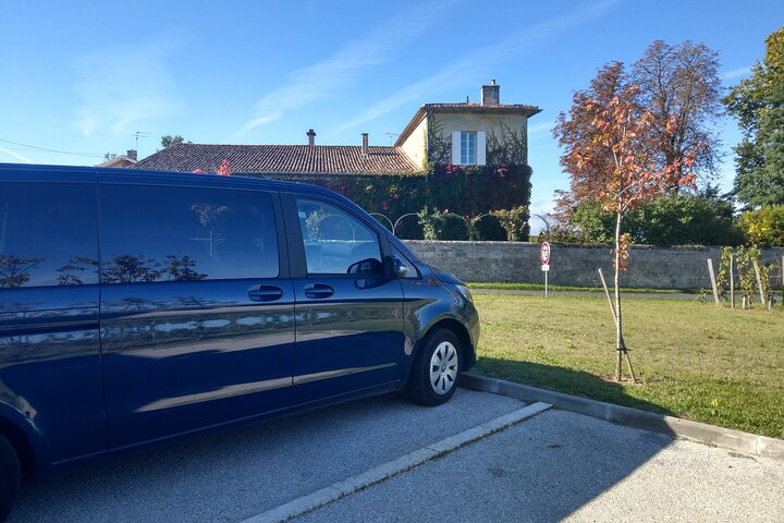 Medoc Region Wine Day Trip with Vineyard Visits & Tastings from Bordeaux