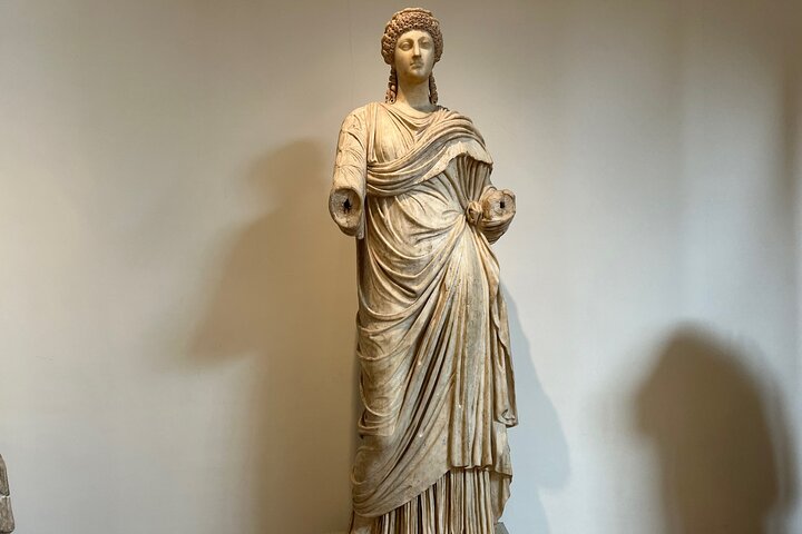 Half Day Olympia Private Tour