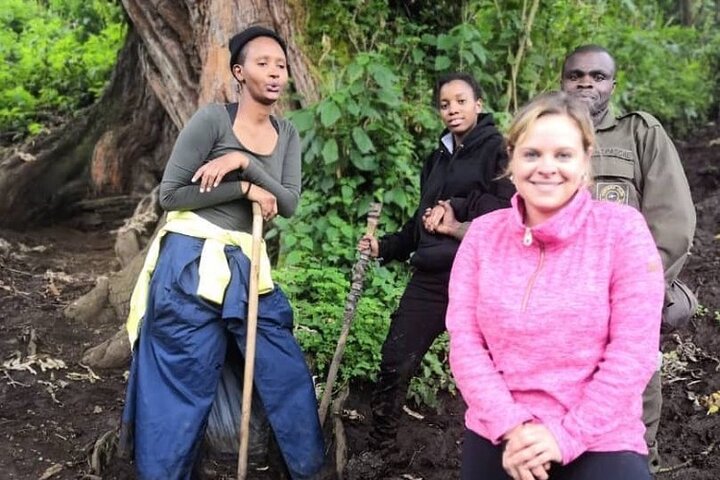 1 Day Rwanda Gorilla Trekking Tour In The Volcanoes National Park