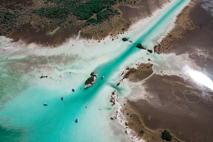 Bacalar: Lake of Seven Colors Pontoon Tour