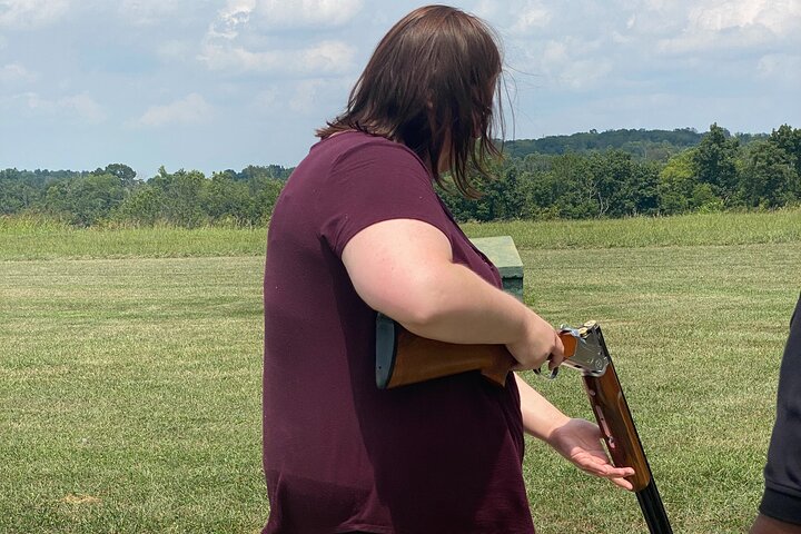 Full-Day Lexington Farm Tour with Clay Pigeon Shooting