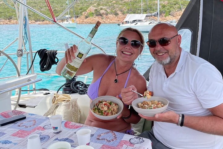 La Maddalena Archipelago Sailing Tour with Lunch from Palau