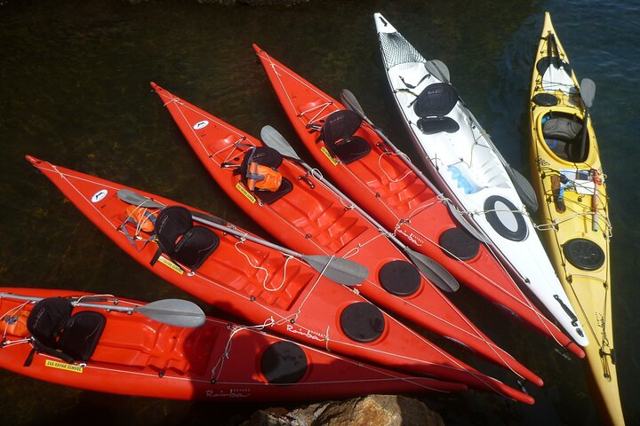 Private Tour explore Vulcano Island by Kayak & Coasteering