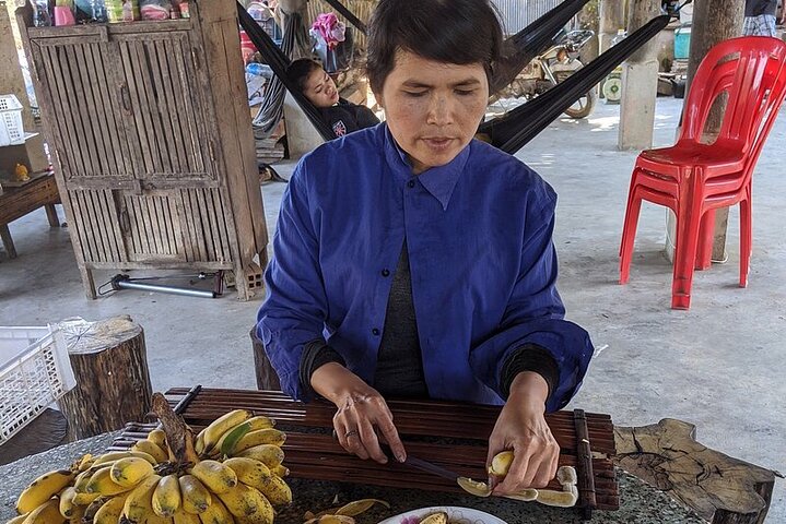Explore Battambang full day tour by Tuk Tuk (start from 9am-6:30pm)