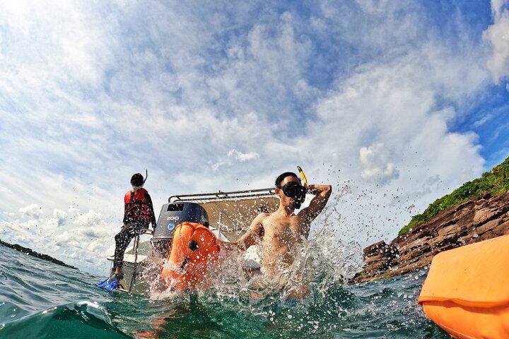 PRO-SNORKELING to Explore Hidden Coral Reefs (MAX 10 PAX)