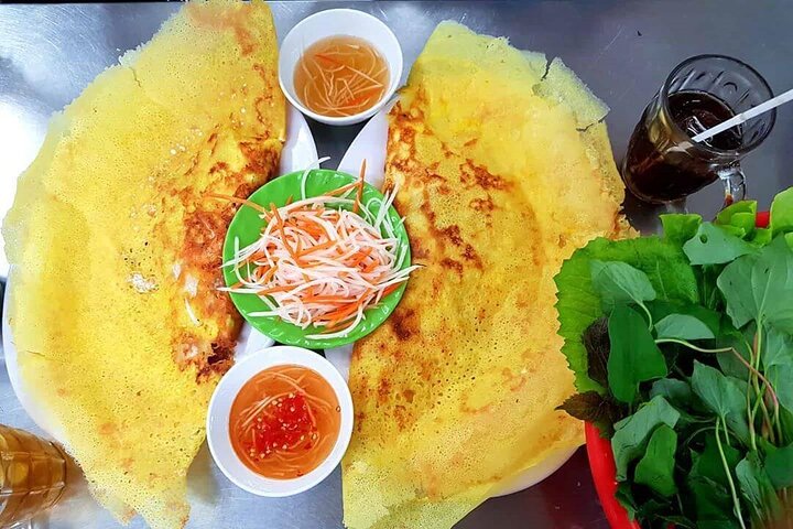 Premium Food Tour Ho Chi Minh City By Motorbike |Saigon Adventure