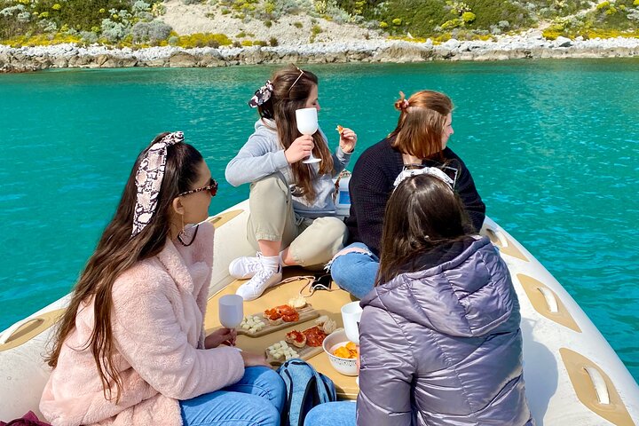 Aperitif at Sunset (Group)