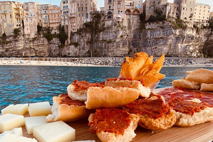Aperitif at Sunset (Group)
