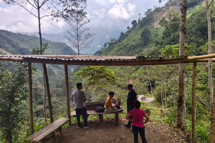 Excursion to La Plata waterfall in Ibagué (490 meters the highest in Tolima)