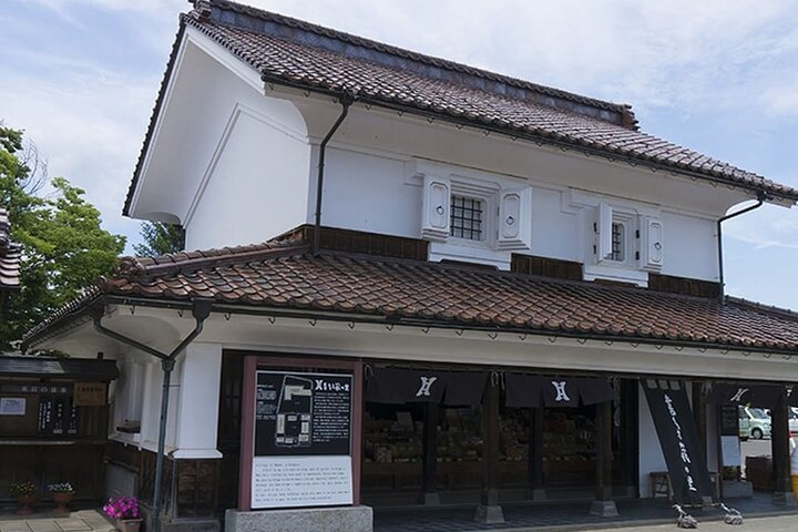 Kitakata Full-Day Private Tour with Government-Licensed Guide