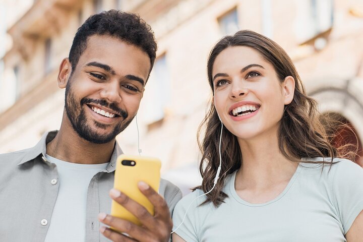 Walk Winnipeg: 4 Smartphone Audio Walking Tours