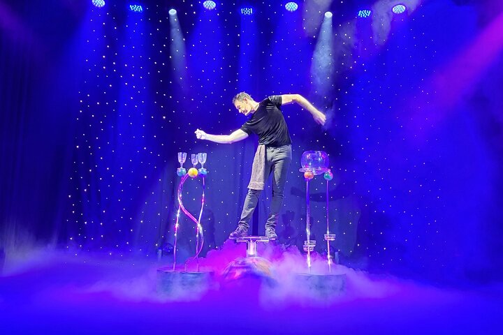 Award Winning Las Vegas-Style Magic Show! Charles Bach Wonders!