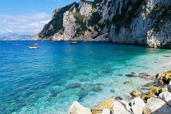 Half Day Private Boat Tour of Capri
