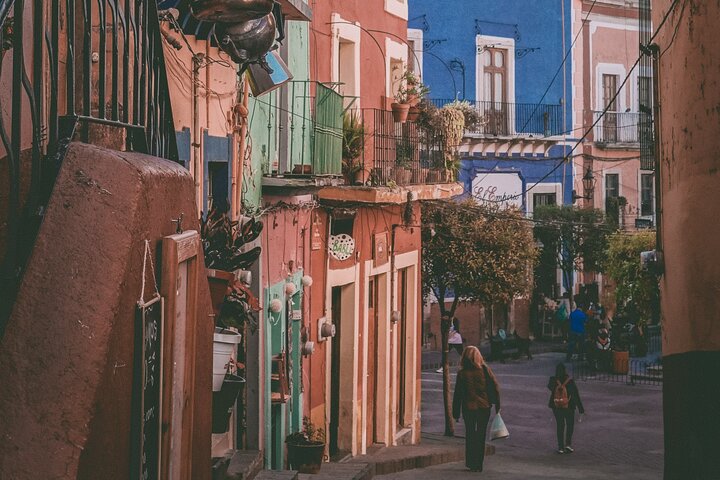 Private Transfer From San Luis Potosi to Guanajuato, English Speaking Driver