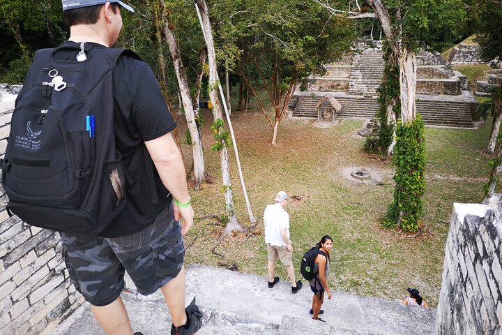 Yaxha Archaeological Focus Day Tour with Monkeys Spotting