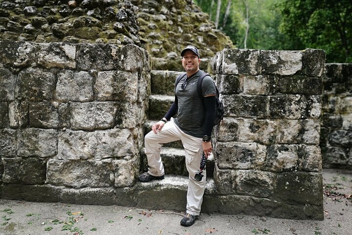 Yaxha Archaeological Focus Day Tour with Monkeys Spotting