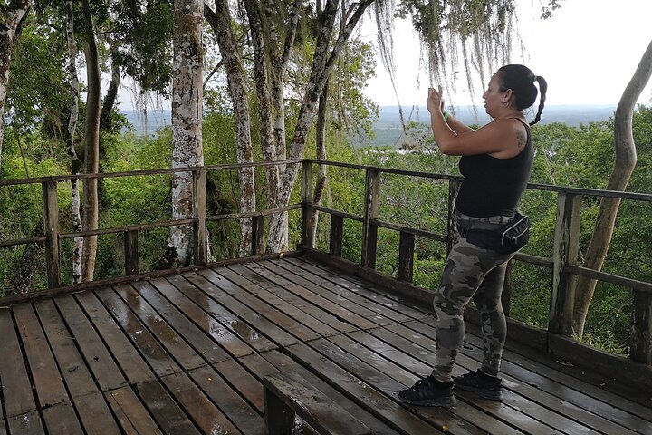 Yaxha Archaeological Focus Day Tour with Monkeys Spotting