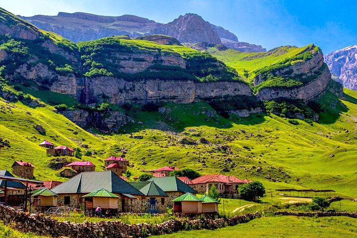 Guba, Candy Cane mountain, Khinaliq village with HOMEMADE lunch