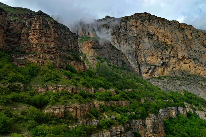 Guba, Candy Cane mountain, Khinaliq village with HOMEMADE lunch