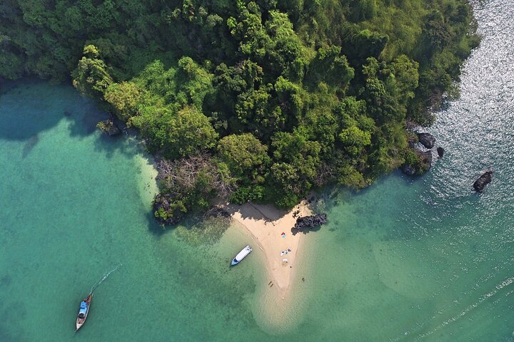 Koh Hong Private Tour from Krabi by Speedboat