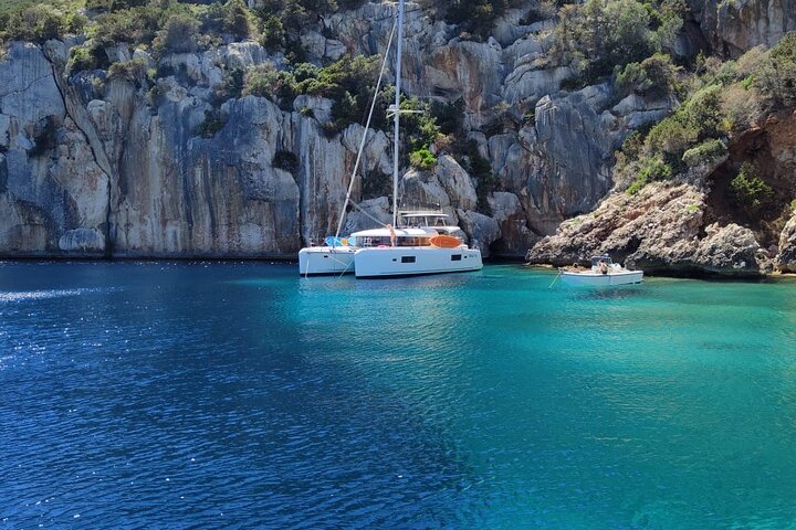 Catamaran Alghero, Catamaran Sailing Day Trip