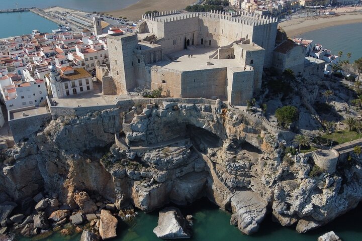 From Valencia: Day Tour in Peniscola, Game of Thrones