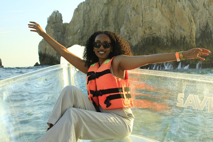 Cabo Clear Boat Tour to the Arch: Hotel Pickup Available