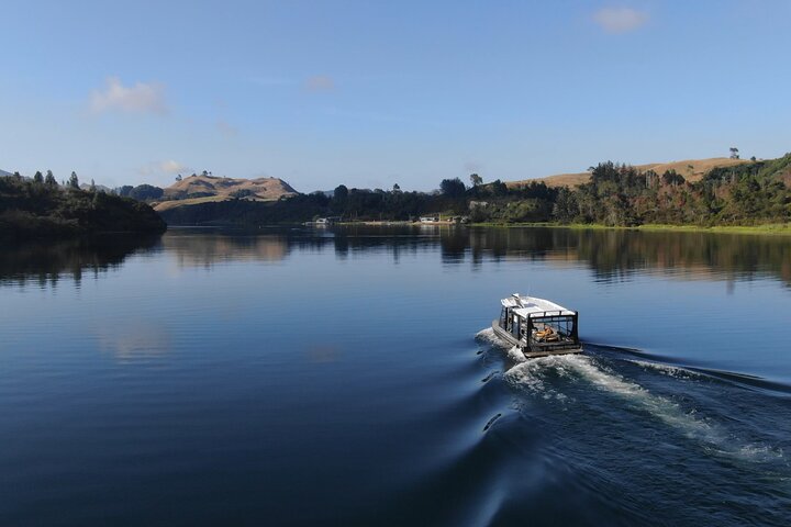 Self-Guided Geothermal Tour in Orakei Korako